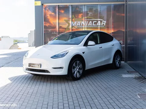Tesla Model Y Long Range Dual Motor AWD