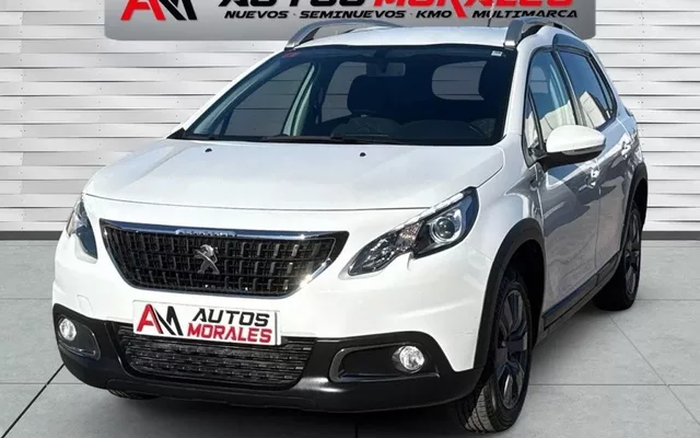 PEUGEOT 2008 2008 1.2 PureTech S&S Signature 82