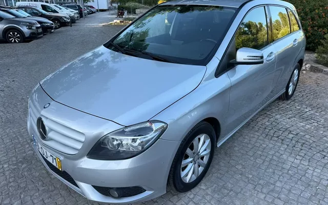 Mercedes-Benz B 180 CDI BlueEFFICIENCY