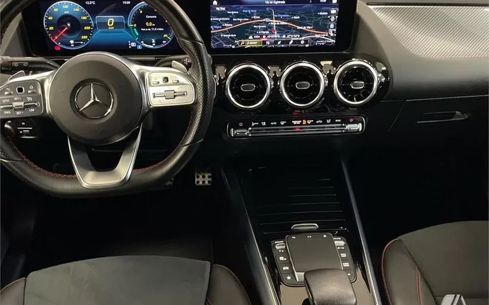 MERCEDES-BENZ Clase GLA CLASE GLA 200 D