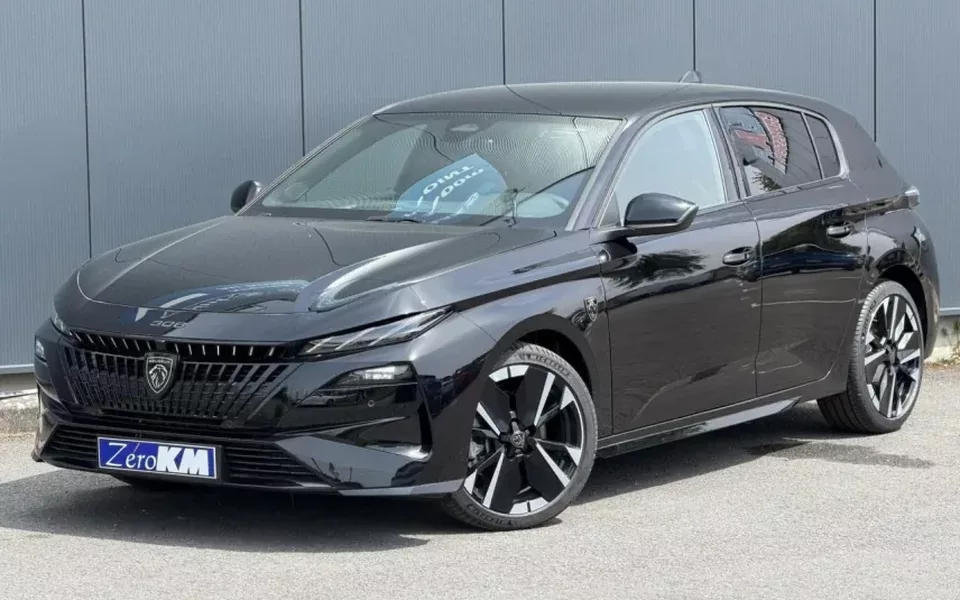 PEUGEOT 308