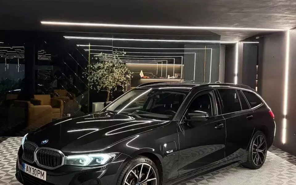 BMW 320 e Corporate Edition Auto