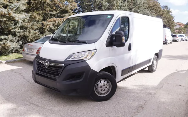 Opel Movano 2.2 BLUEHDI FURGO L2H1 140CV 4P VENTA SOLO PROFESIONALES # GARANTIA FAB 07/2027, IVA DEDUCIBLE, NAVY, PARKTRONIC