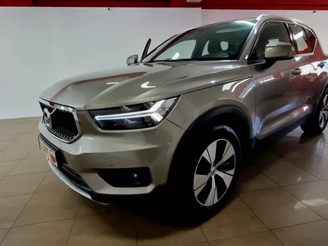 Volvo XC 40 1.5 T2 Momentum Plus Geartronic