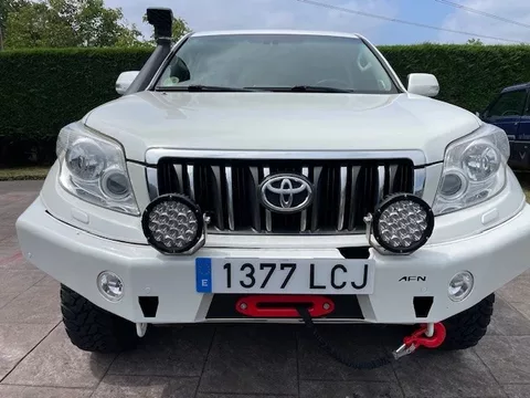 TOYOTA Land Cruiser Land Cruiser D-4D VX