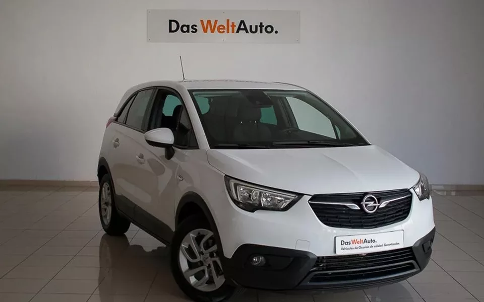 Vendido: OPEL Crossland Crossland X 1.6T Selective 99 - 10500€ en Merida