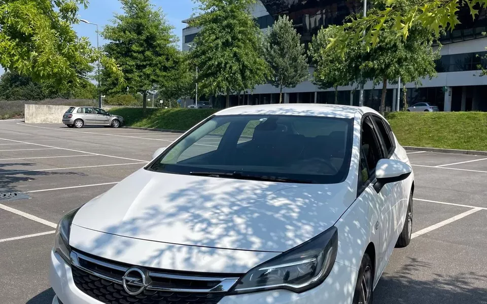 Opel Astra 1.6 D (CDTI) S&S Dynamic