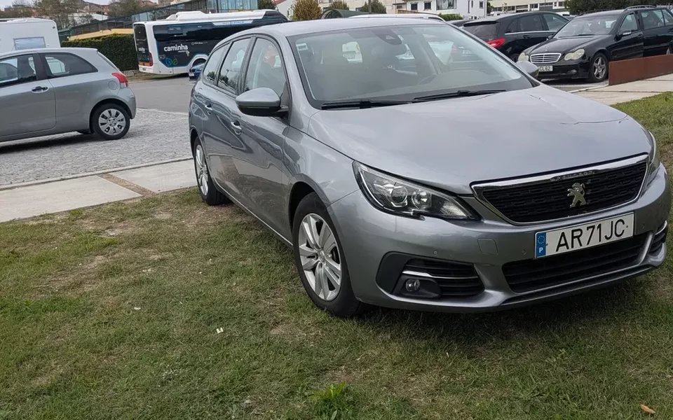 Peugeot 308 SW BlueHDi 130 EAT8 Stop & Start Active