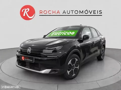 Citroën e-C4 X