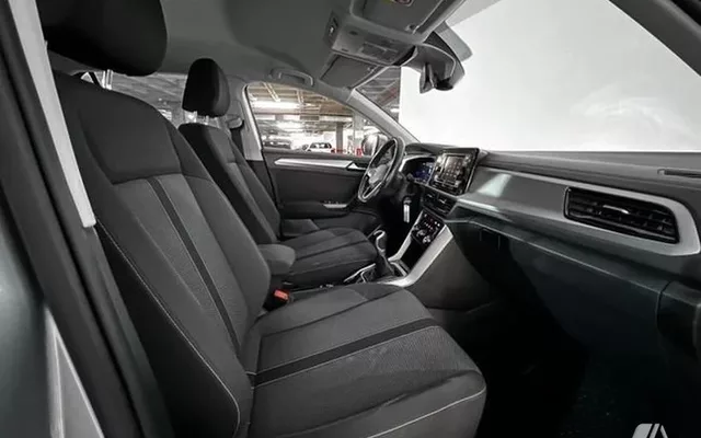 VOLKSWAGEN T-Roc Nuevo Connect 1.0 TSI 81 kW (110CV) SG6 (D113CX22)