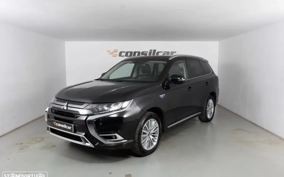 Mitsubishi Outlander 2.4 Intense