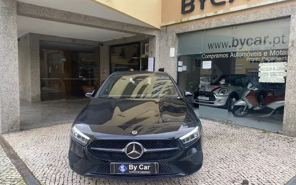 Mercedes-Benz A 250 e Progressive