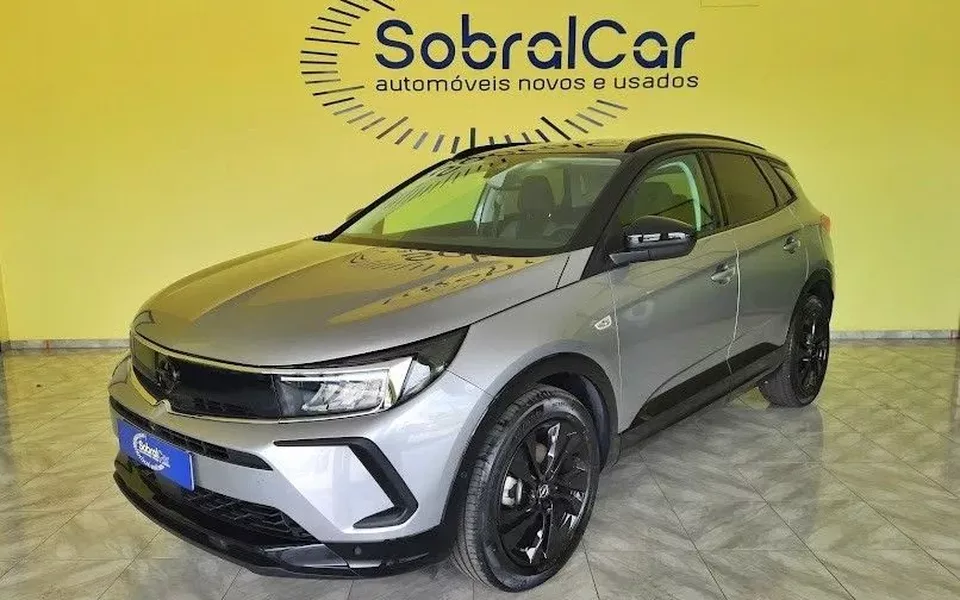 Opel Grandland X 1.2 T GS Line