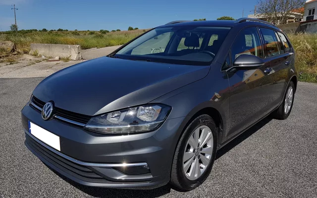 VW Golf Variant 1.6 TDi Confortline DSG