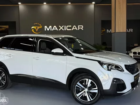 Peugeot 5008 1.2 PureTech Allure EAT8