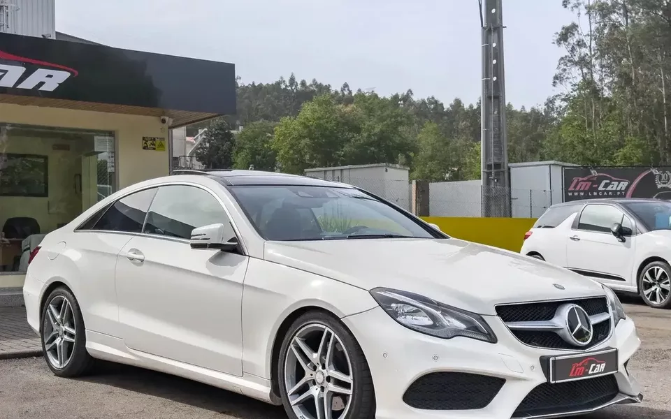 Mercedes-Benz E 220 CDI 7G-TRONIC