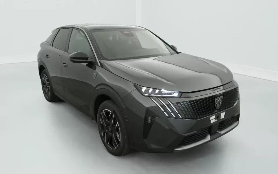 Peugeot 3008 Hybrid 145 e-DCS6 GT Zéro km immatriculé