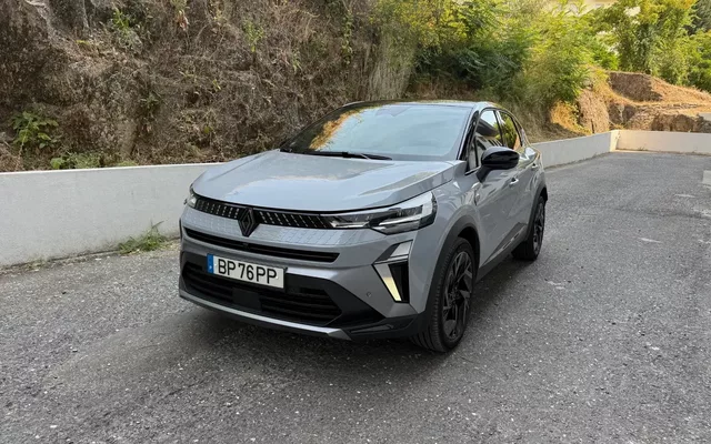 Renault Captur 1.6 E-Tech Full Hybrid Esprit Alpine