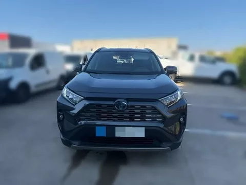 TOYOTA RAV-4 2.5l 220H Advance