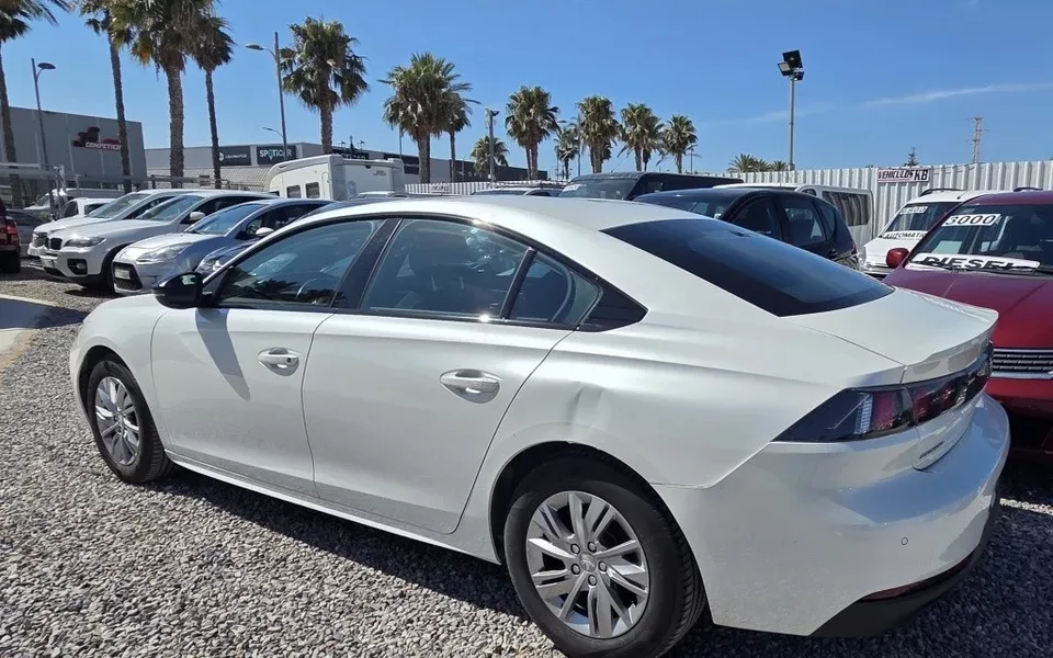 PEUGEOT 508 508 1.5BlueHDi S&S Active Pack EAT8 130