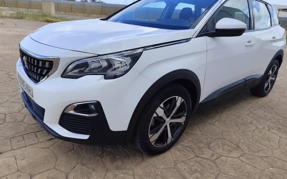 PEUGEOT 3008 SUV 3008 1.5BlueHDi Active S&S 130 - 13000€ en Almassora