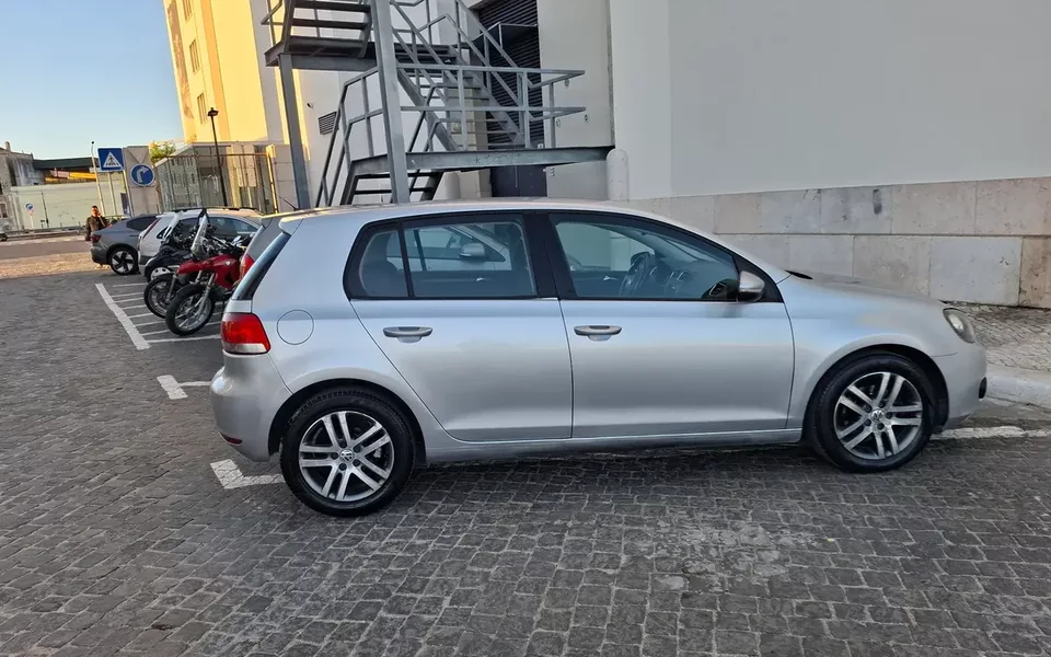 VW Golf