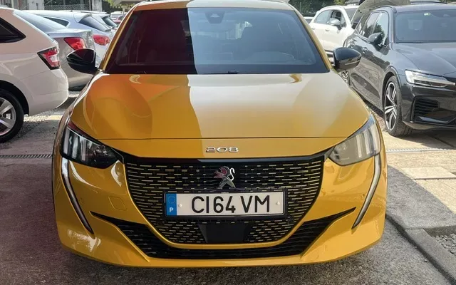 Peugeot e-208 GT Pack