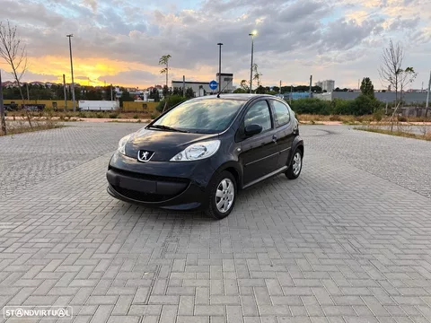 Peugeot 107 1.0 RC Line