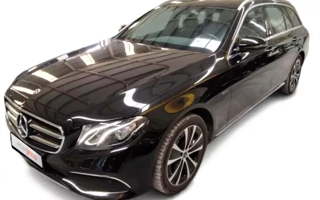 Mercedes-Benz E 300 de Avantgarde