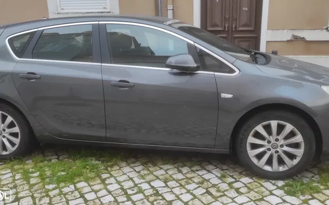 Opel Astra 1.7 CDTI DPF Cosmo