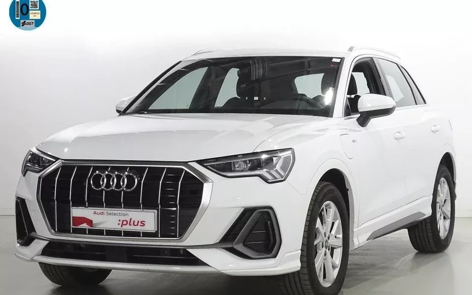 AUDI Q3 Q3 45 TFSIe S line S-tronic