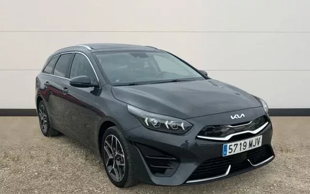 KIA Ceed 1.6 GDI PHEV EMOTION TOURER 141 5P