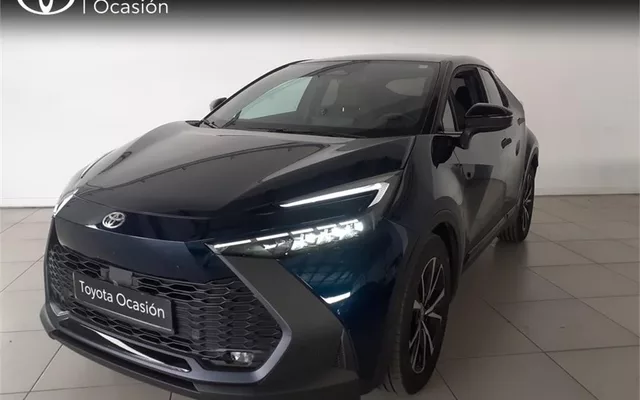 TOYOTA C-HR C-HR 220PH Advance