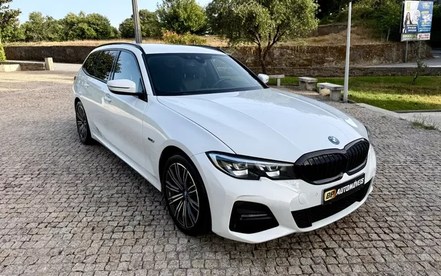 BMW 320 e Pack M Auto
