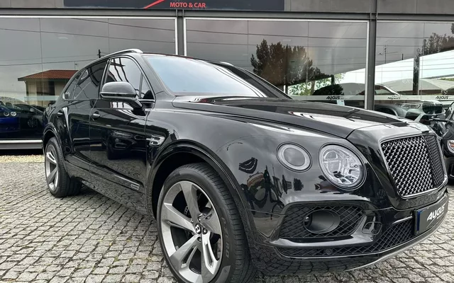 Bentley Bentayga V8