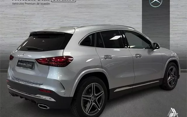MERCEDES-BENZ Clase GLA CLASE GLA 200 D