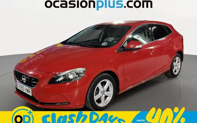 VOLVO V40 V40 D2 Kinetic 115 - 8350€ en Caceres