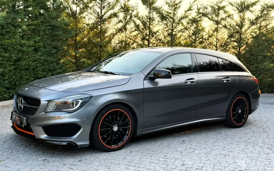 Mercedes-Benz CLA 220 d 7G-DCT AMG Line