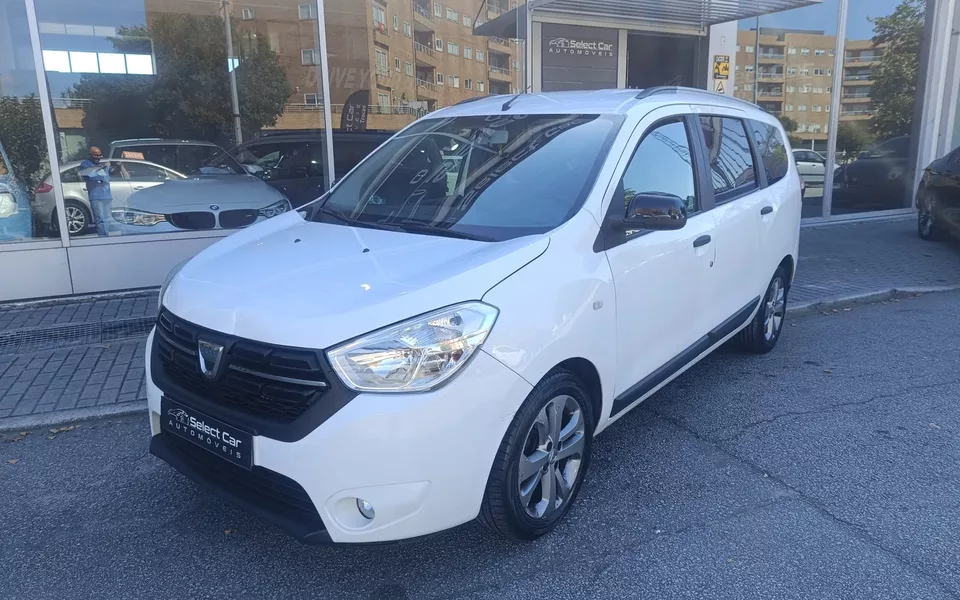 Dacia Lodgy 1.6 ECO-G Stepway 7L Bi-Fuel