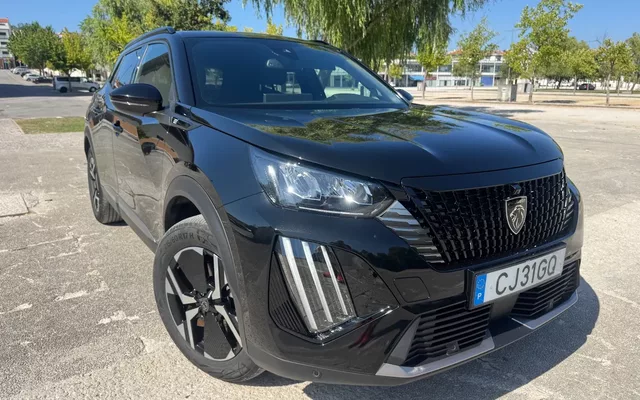 Peugeot e-2008 54 kWh Allure
