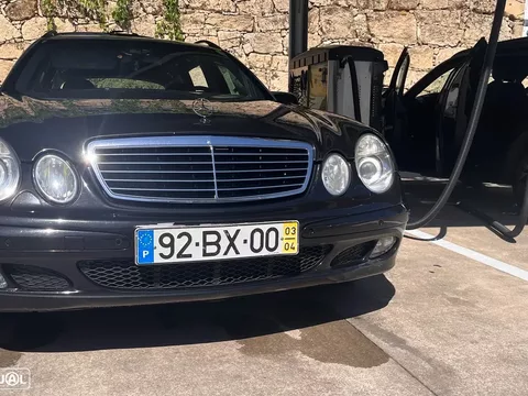 Mercedes-Benz E 270