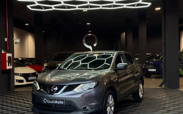 NISSAN Qashqai Qashqai 1.2 DIG-T N-Vision 4x2