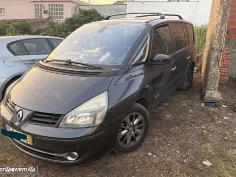 Renault Espace 2.0 dCi Initiale 6L