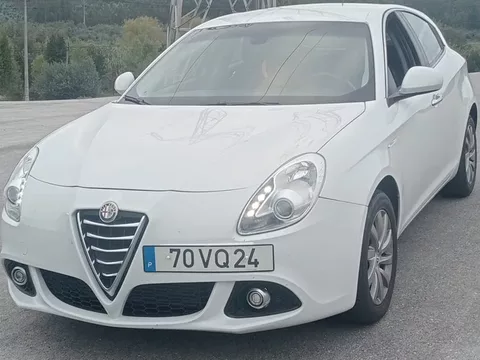 Alfa Romeo Giulietta 1.6 JTDM 16V B-Tech