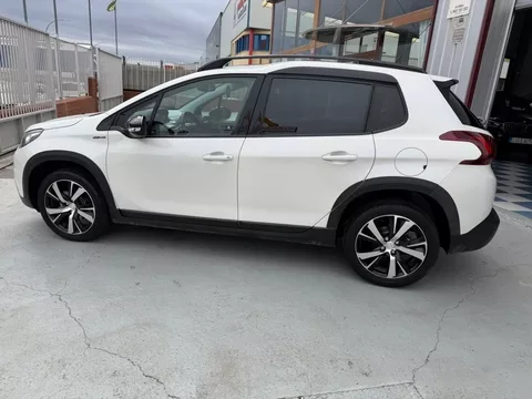 PEUGEOT 2008 2008 1.5 BlueHDI S&S GT Line 100