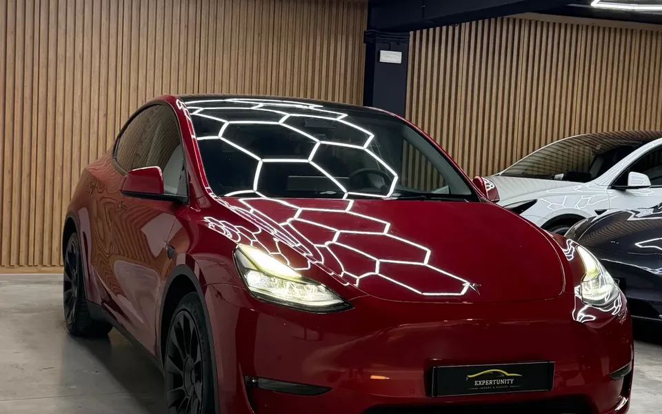 Tesla Model Y Long Range Tração Integral