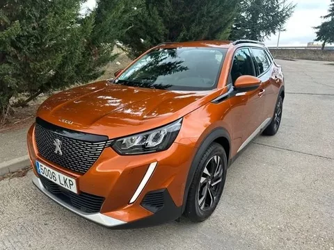 PEUGEOT 2008 1.2 T