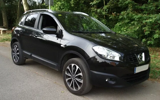 NISSAN Qashqai Q+2 1.5dCi Tekna Sport 4x2 18´´