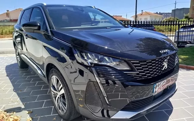 Peugeot 5008 1.2 PureTech Allure Pack