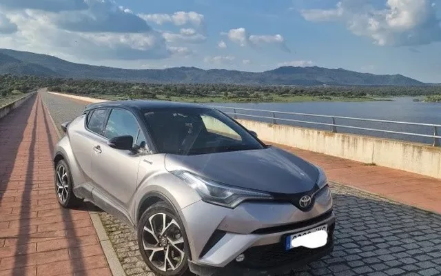 TOYOTA C-HR C-HR 125H Style Plus